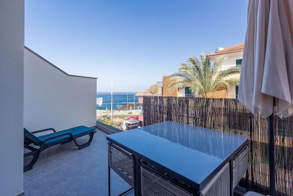 Luxury And Modern Apartment In Porto Moniz Center エクステリア 写真