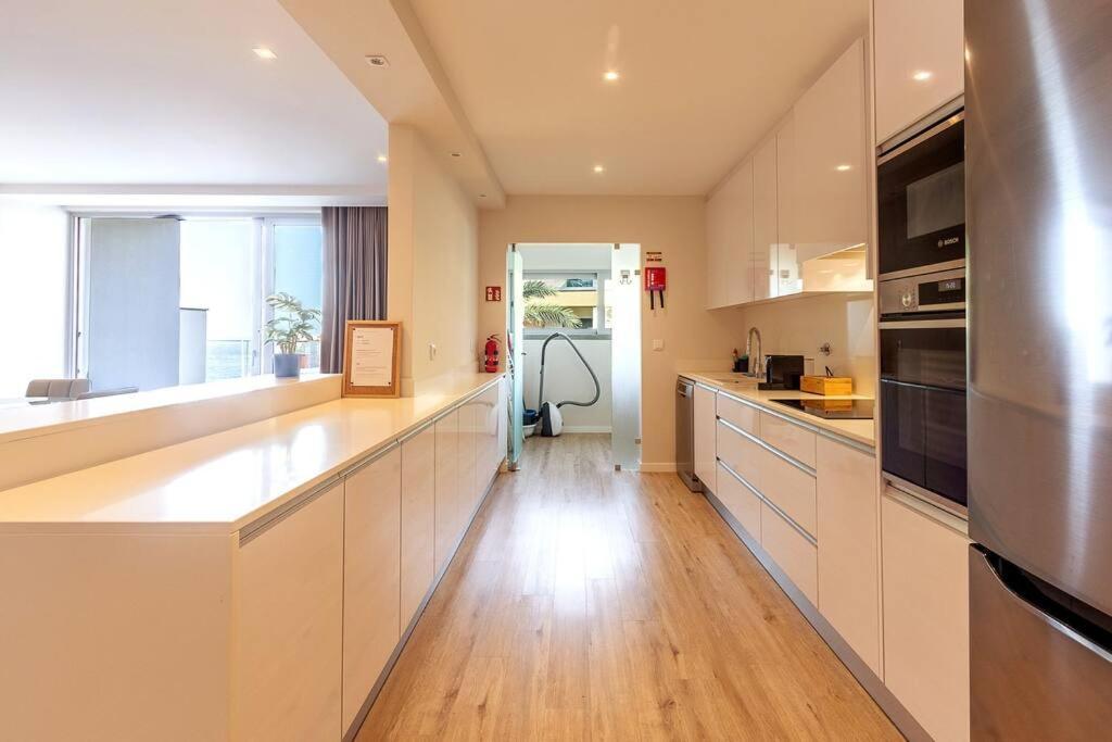 Luxury And Modern Apartment In Porto Moniz Center エクステリア 写真