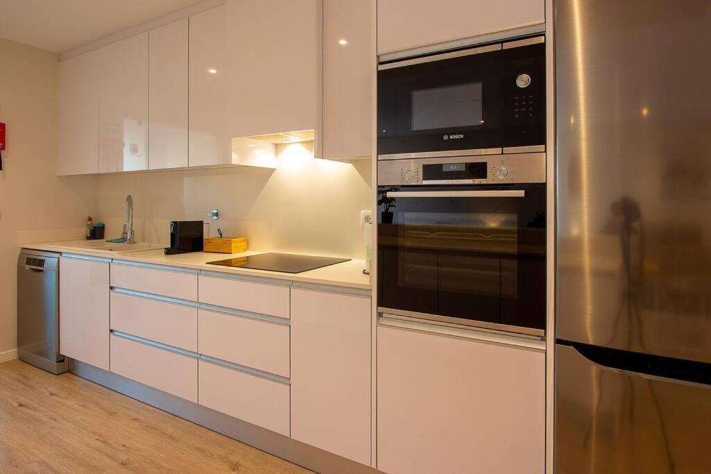 Luxury And Modern Apartment In Porto Moniz Center エクステリア 写真
