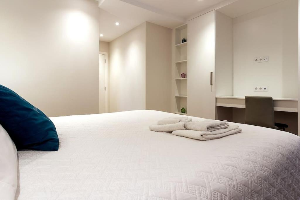 Luxury And Modern Apartment In Porto Moniz Center エクステリア 写真