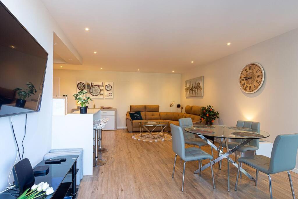 Luxury And Modern Apartment In Porto Moniz Center エクステリア 写真